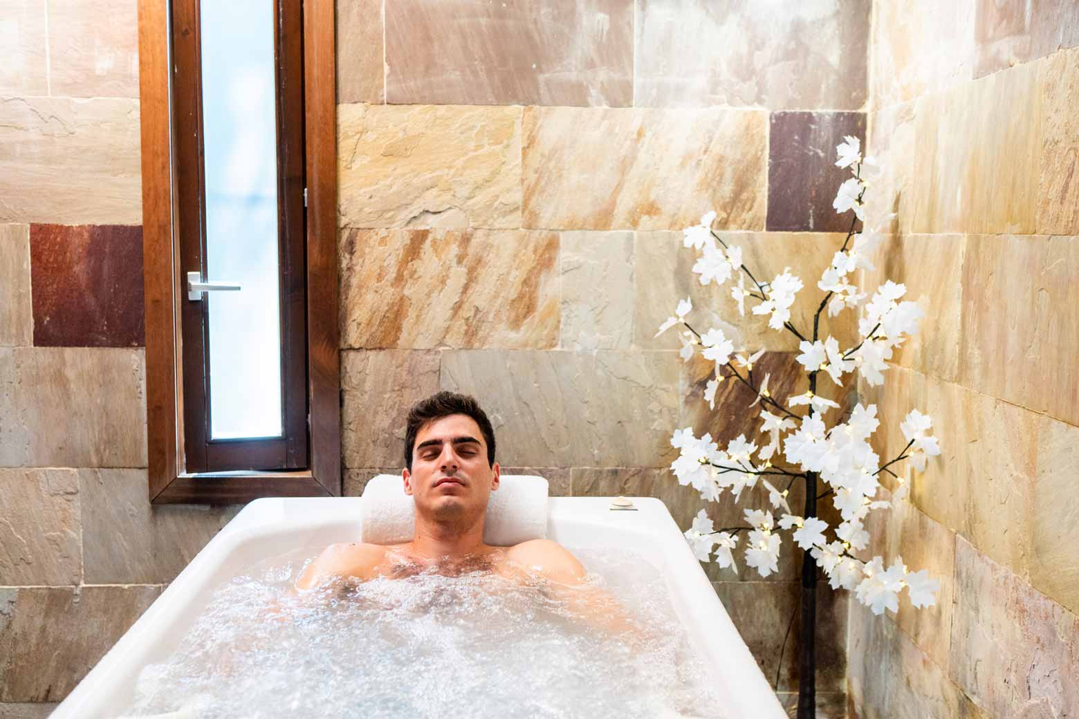 RRSS-spa-bañera---6